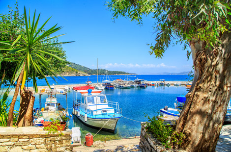 Agios Georgios Hafen