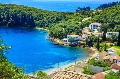 Agios Georgios Strand