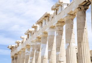 Parthenon Athen Flughafen