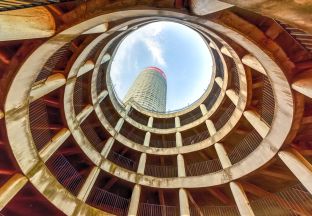 Ponte Tower Johannesburg Flughafen